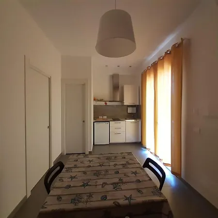 Da Francesco Apartamento Pulsano